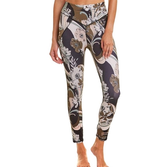 Free People Floral Women's Leggings - Picture 2 of 10